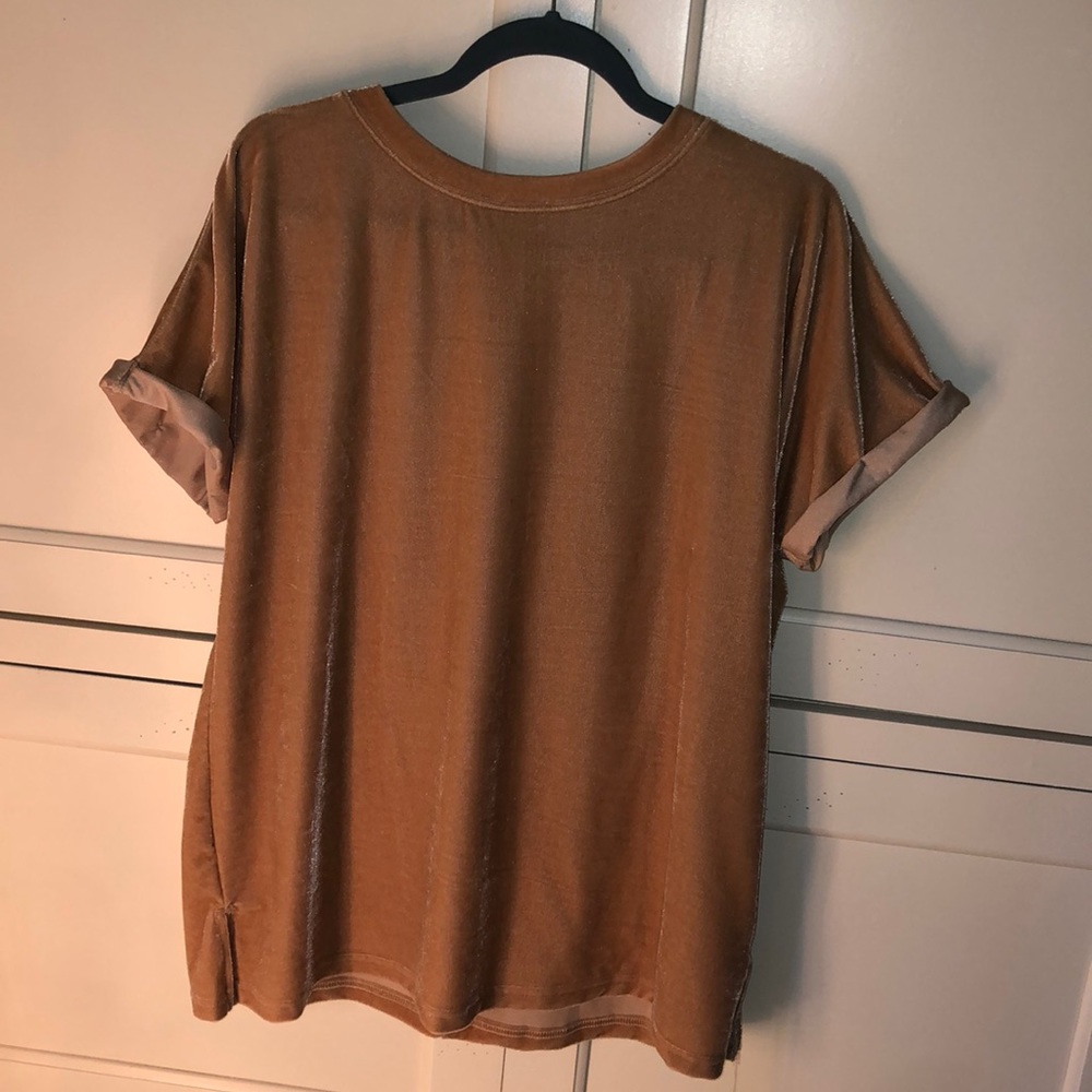 SOLD DONT BUY velvet oversized shirt